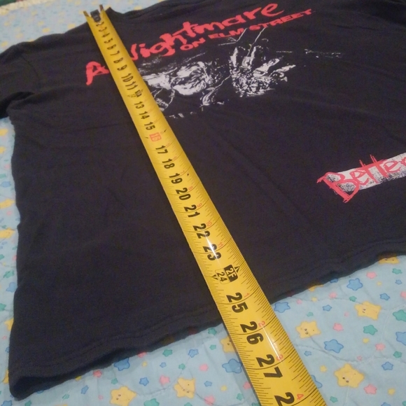 🔥👻 A Nightmare On Elm Street 🏡 Shirt Small ✨ Freddy Krueger 🎃 Horror 📼 💤 - Picture 6 of 7